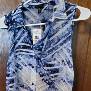 Jessica Simpson tank top